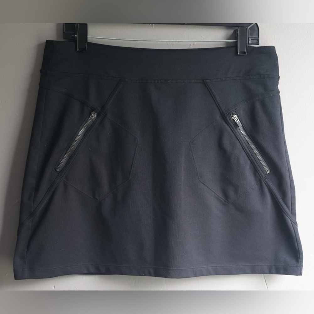 Athleta Trailside Skort Women's Sz M Medium Black Skirt Pockets Zip Athletic